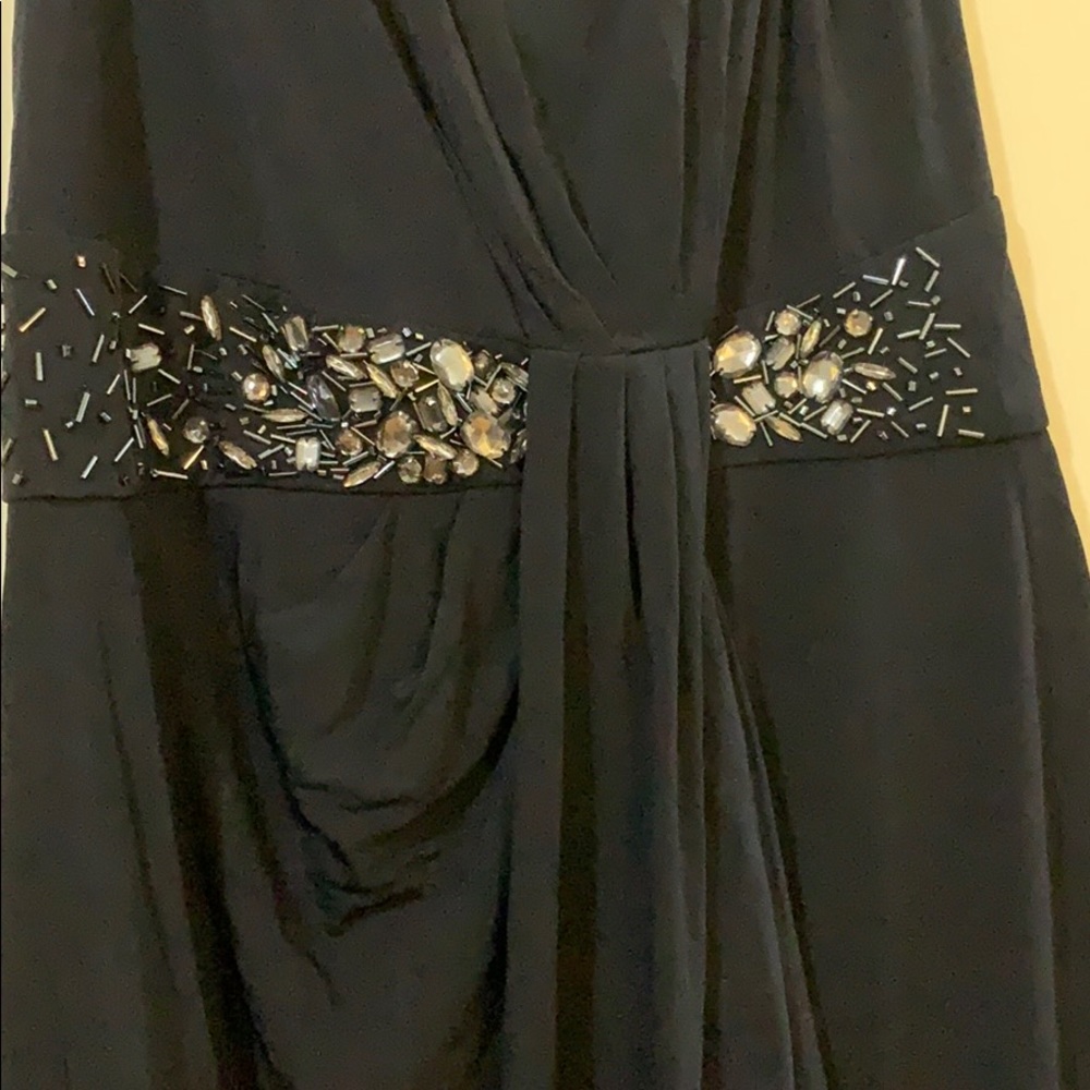 Maggy london dress. - Picture 3 of 7